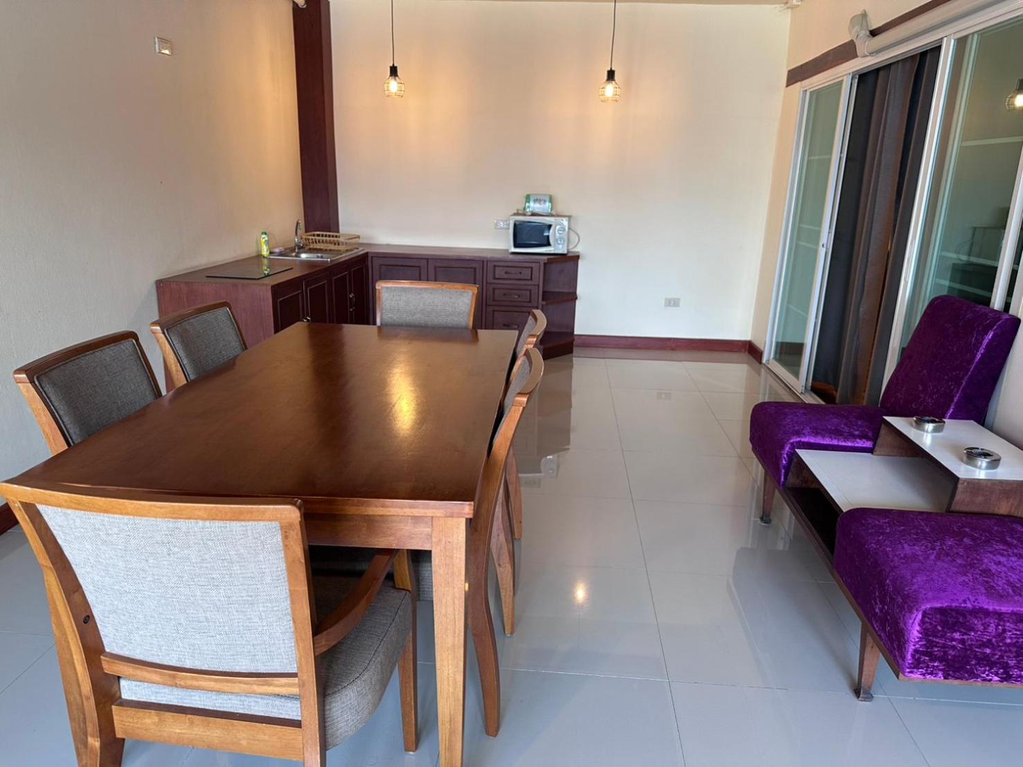Prince Hotel Chiang Mai — Photos 1